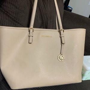 Michael Kors Médium Jet Set